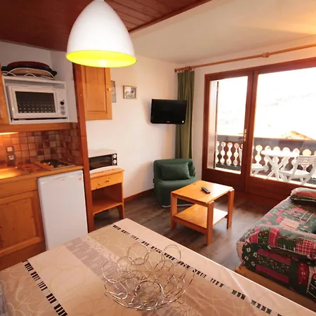 Les Saisies, 4 Pers, Balcon Sud, Tv, Proche Pistes - Fr-1-293-332 Apartment *